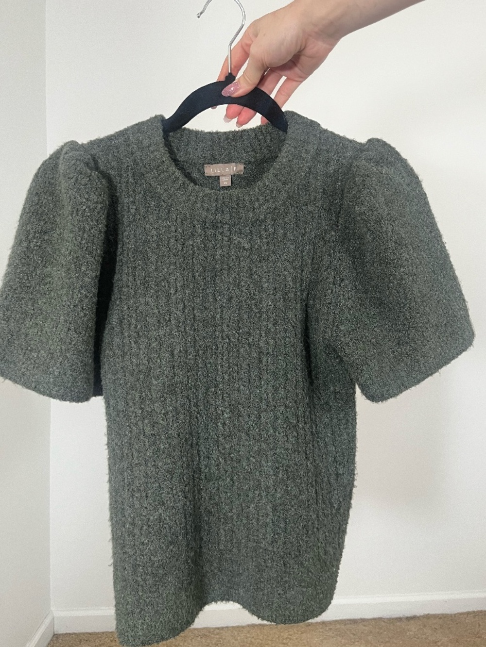 Cashmere blouse puff short sleeve